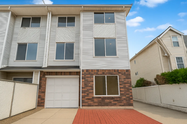 494 Winant Ave, Staten Island, NY 10309